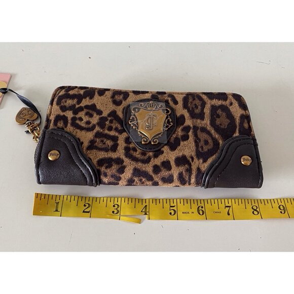 Juicy Couture Juicy Romance Gusset Single Zip Around Natural Leopard VIRAL NEW - Picture 15 of 16